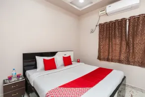 Pmr Guest Inn By OYO Rooms - Image 4