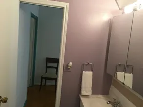 Hells Kitchen Apartment - Image 2
