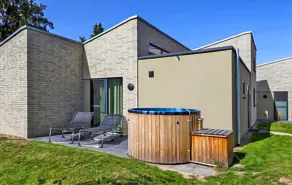 Stunning Home in Lembruch/dümmer See With 3 Bedrooms, Sauna and Indoor Swimming Pool - Image 5
