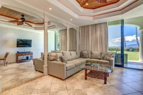 K B M Resorts- Lsh-117 Ocean-front 1bd, 2ba, Expansive Ocean Views From Every Room! - Image 2