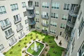 Luxe Modern Downtown 1BR w Balcony - Image 5