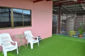 Pattaya Holiday Lodge - Image 5