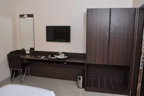 Almas Inn Hotels & Resorts - Image 5