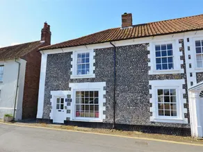 Charming Holiday Home in Blakeney With Garden - Image 4