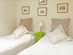 Coronation Cottage - Image 3