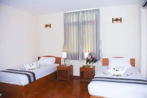 Pleasure View Hotel - Image 2