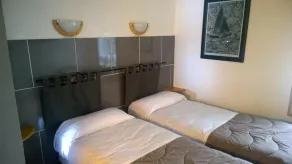 Fasthotel Chambery - Image 4