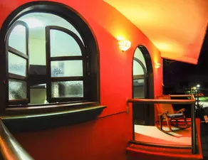 Charlys Hostal - Image 4