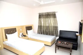 Hotel Simran Inn - Image 5