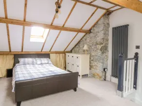 1 Springfield Street - Image 2