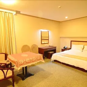 Babylon Fashion Hotel - Image 4