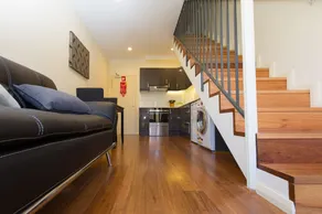 Centennial Park Lodge - Image 4