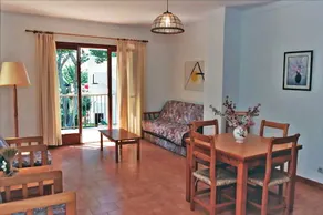 Sun Beach Resort - Image 2