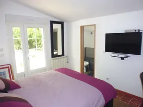 Baraveou Home in Nature - Image 2