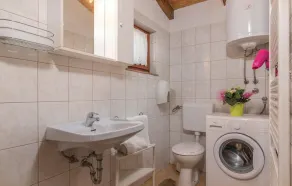 Nice Home in Visnjan With Wifi and 0 Bedrooms - Image 5
