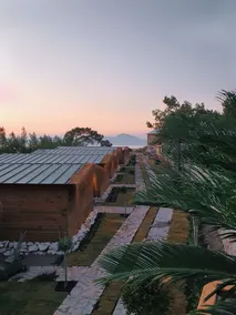 Rocas Roja Beach Hotel - Image 3