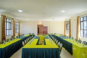 Starbucks Hotel & Restaurant - Image 5