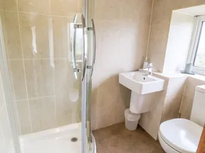 Bumble Cottage - Image 2