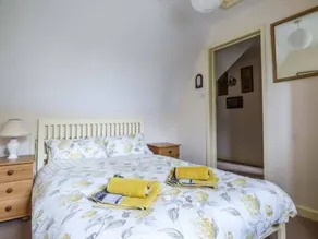 Hill House - Image 3