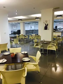 Hotel on St Georges - Image 3