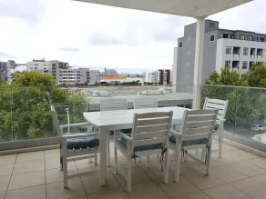 Beau Monde Apartments Newcastle - Worth Place Apartment - Image 2