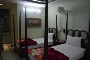 Raywal Executive Suites - Image 3
