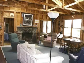 Deer Meadow - Three Bedroom Home - Image 4