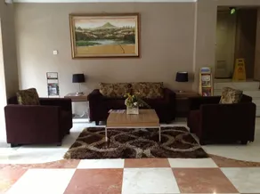 Maxwell Sweet Apartment - Image 4