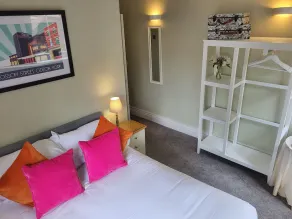 St. George's Bed & Breakfast - Image 2