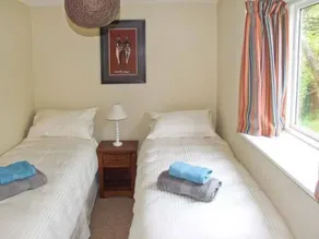 Bailey Point Cottage - Image 3