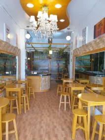 GardenPod Hostel + Cafe - Image 2