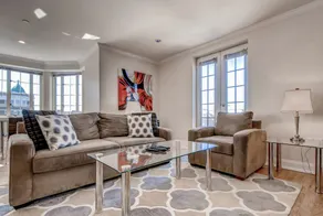 Global Luxury Suites at the Riverway - Image 2