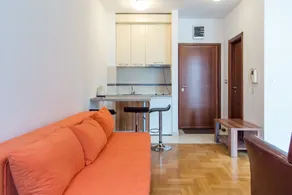 Apartment Bolero - Image 3