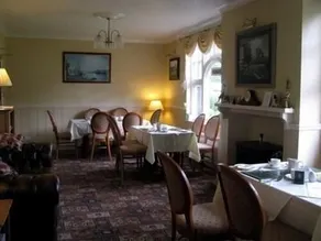 Meadowcroft Guest House - Image 2