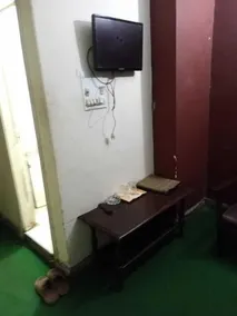 Al-Azam Hotel & Restaurant - Image 2