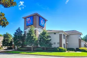 Motel 6 Roswell - Atlanta - Image 3