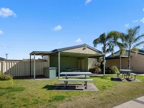 Kennedy Holiday Resort - Image 5