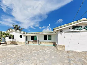 261 11th St Home - Image 4