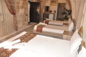 Stone Boutique Hotel - Image 4