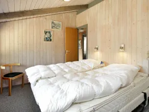 Vintage Holiday Home in Henne With Sauna - Image 5