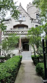 Stan Mansion Suite - Image 3