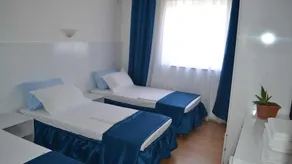 Central Hotel - Image 3