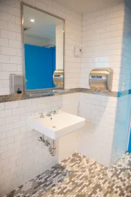 YMCA Harlem - Image 3