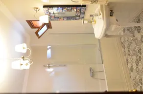 Candle Suites - Image 3