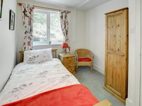 Cozy Cottage in Lynmouth With Terrace - Image 2