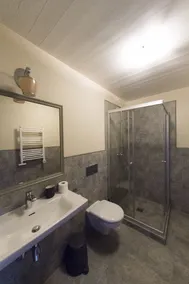 Minthouse Apartments - Image 5