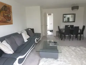 Beautiful Accommodation/prime Location - Image 5