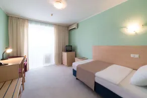Express hotel - Image 3