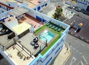 Laif Hotel - Image 5