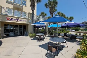 Gulf Place - Image 4